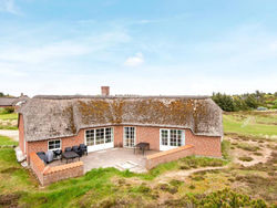 Four-Bedroom Holiday home in Ringkøbing 6