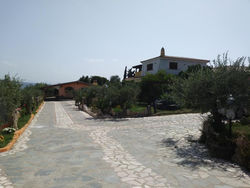 Villa Su Navru