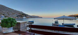 Symi . VILLA CALME (Sur la Mer).