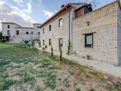 cozy colonial house in the Abruzzo hills