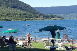 Un Lago ti da serenità. ...ti aspettiamo