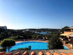 [PORTO-CERVO]Casa con piscina e vista yachts